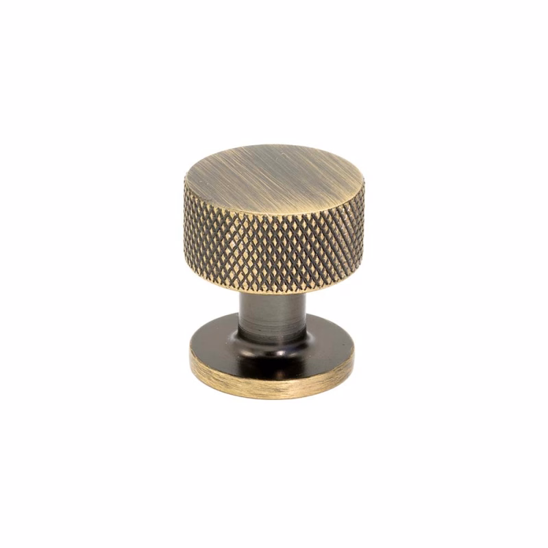Knopp Crest-26 antik brons