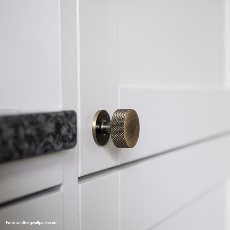 Knopp Crest-32 antik brons