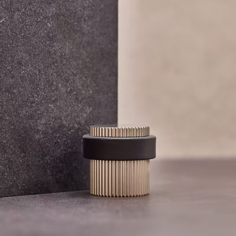 Dörrstopp Helix Stripe - Rostfri look