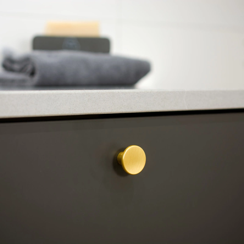 Knopp Como - 26mm - Borstad Mässing