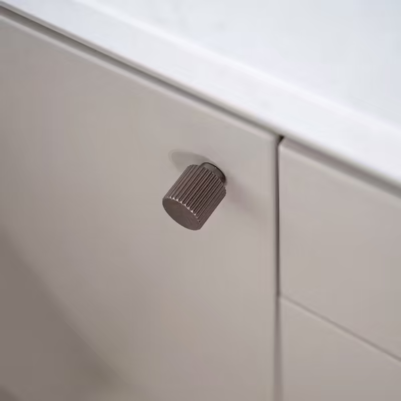Knopp Helix Stripe - Mörk brons