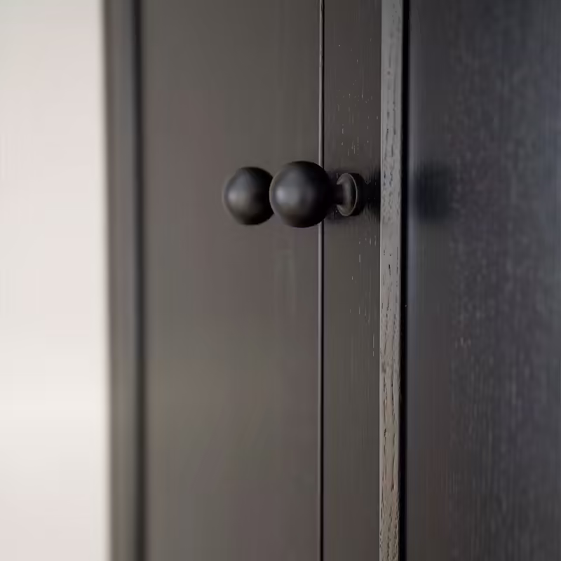 Knopp Lily - 30mm - Mattsvart
