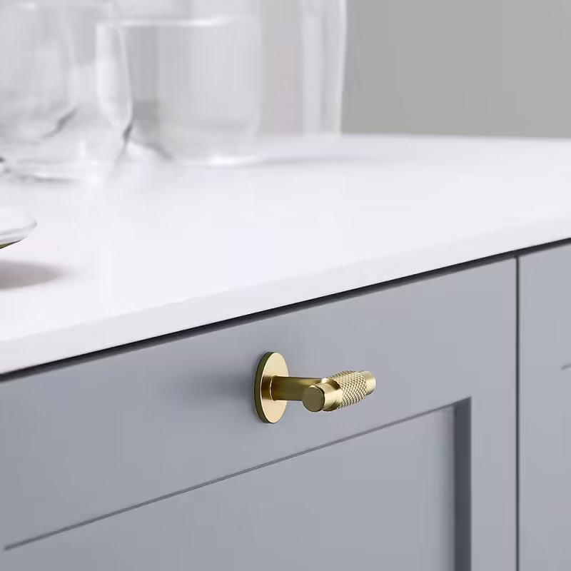 Knopp Manor T - Guld