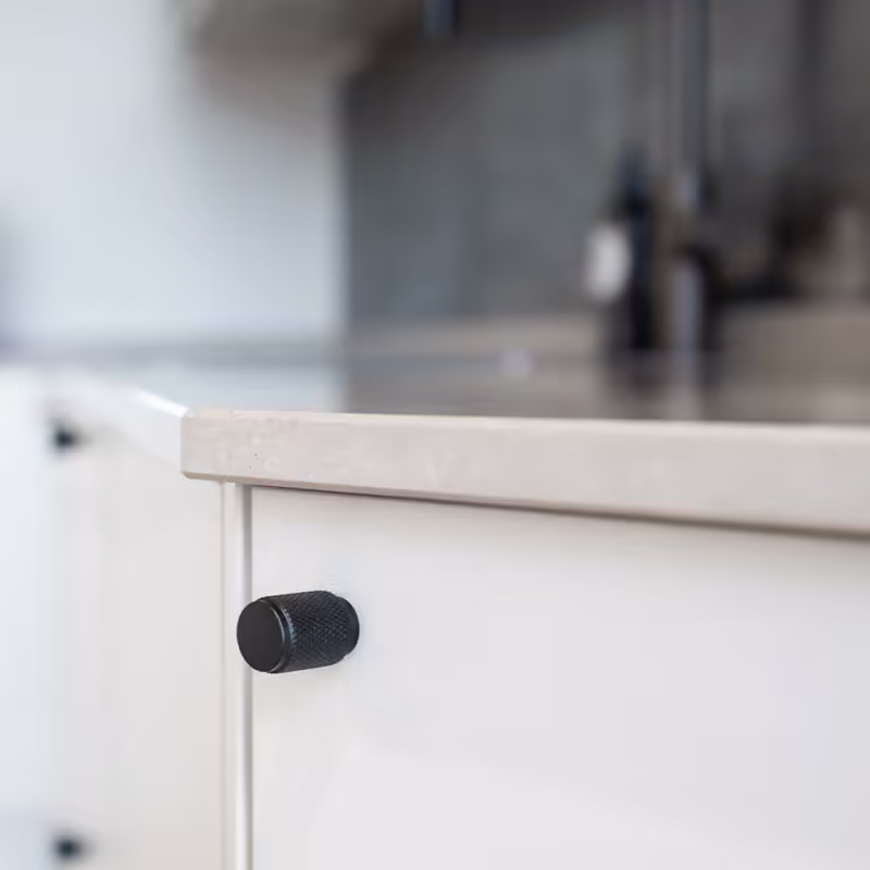 Knopp Riff - 21mm - Mattsvart
