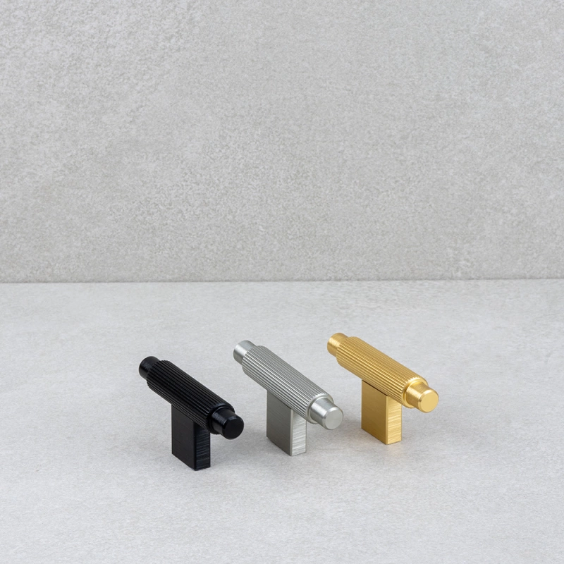 Knopp T Arpa - Rostfri look