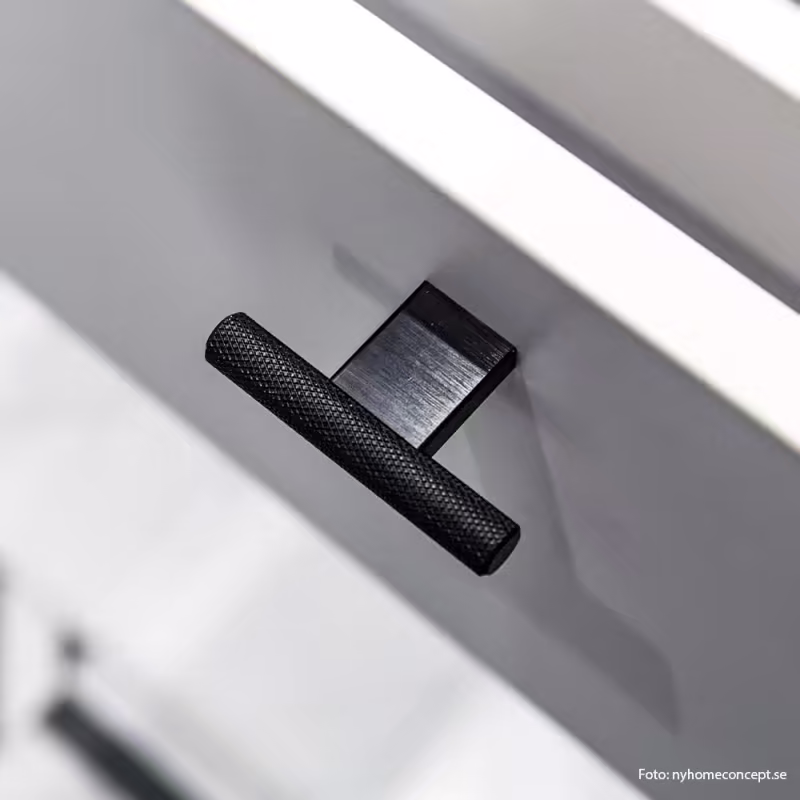Knopp T Graf Mini - 33mm - Mattsvart