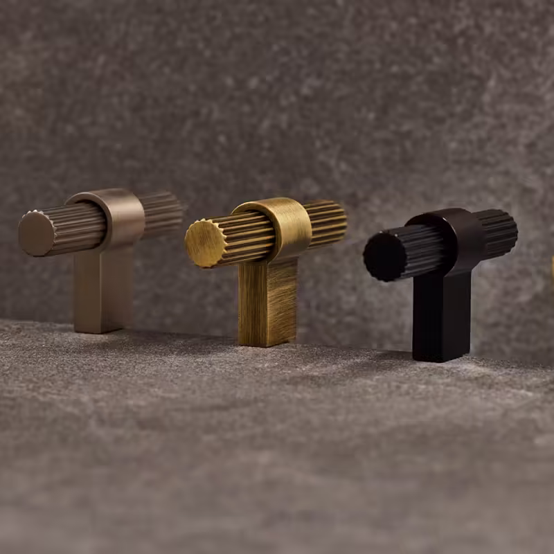 Knopp T Helix Stripe - Mattsvart
